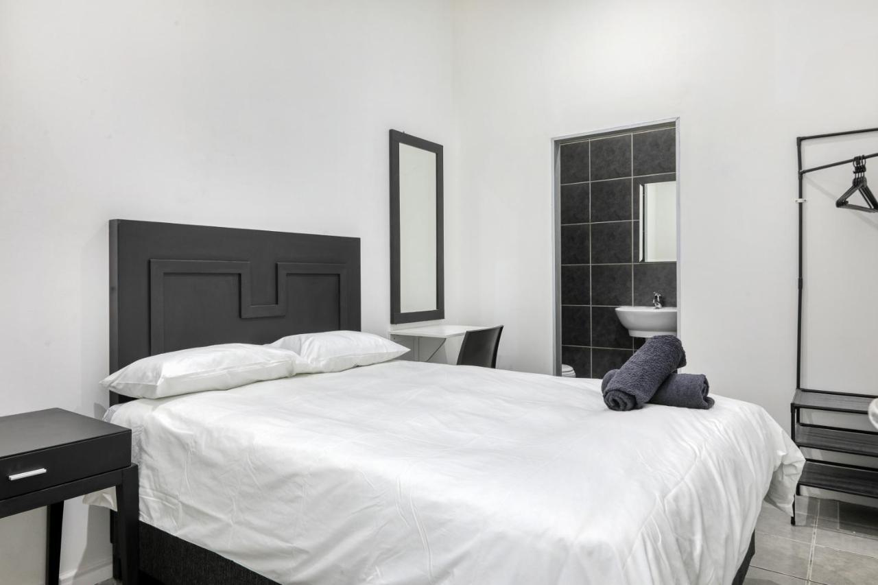 Inn & Out Express Sea Point Le Cap Extérieur photo